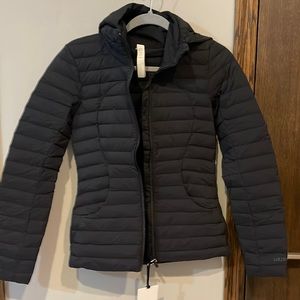 Lululemon pack it down coat